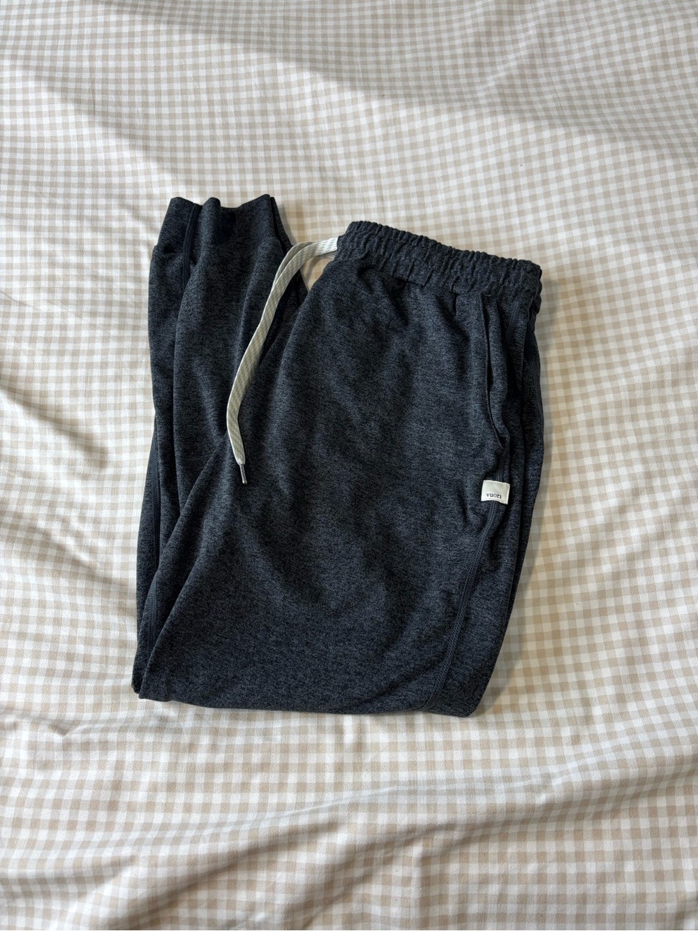 Vuori Performance Jogger Charcoal Heather